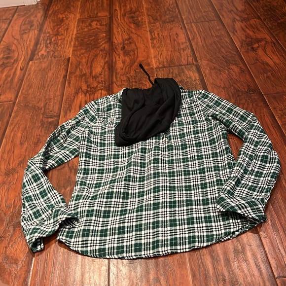 Button down plaid top - Picture 3 of 3